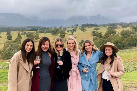 Taste Of The Blue Mountains - Lunch & Wine Tasting, Beer, Cider & Gin Tasting - Accommodation Main Beach 5