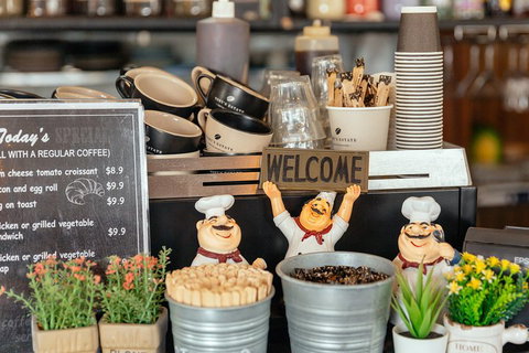 The 10 Tastings Of Sydney With Locals: Private Food Tour - Accommodation Main Beach 2