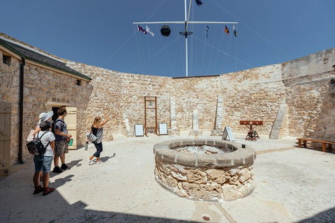 Private City Kickstart Tour: Fremantle Icons & Gems Of Perth - Accommodation Main Beach 0