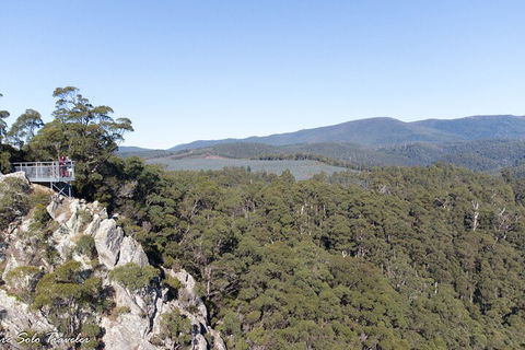 Leven Canyon Day Trip Including Wings Wildlife Park Or Gunns Plains Caves - Accommodation Main Beach 2