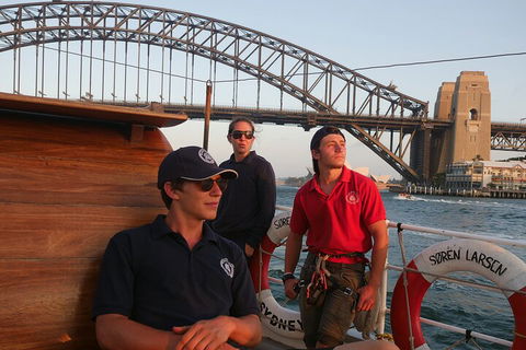 Sydney Harbour Tall Ship Wine & Canapes Evening Cruise - Accommodation Main Beach 5