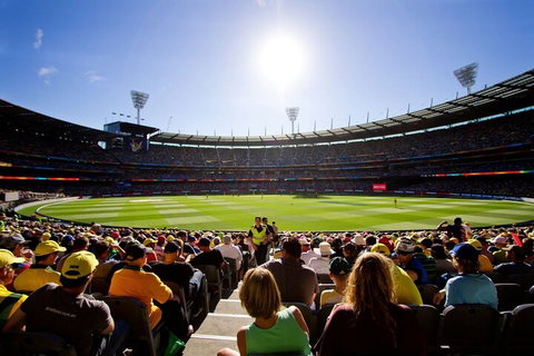 Sports Tour Of Melbourne With MCG Tour And Australian Sports Museum Access - Accommodation Main Beach 2